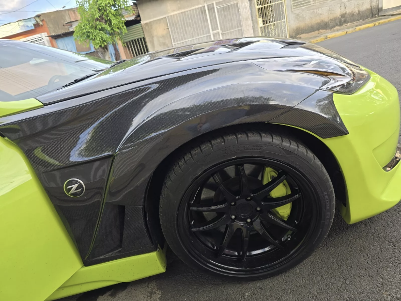 For 09 Onwards For Nissan 370Z Z34 Vrs Style Front Fender With Front Bumper Extension Carbon Fiber - Kazento Carbon Parts