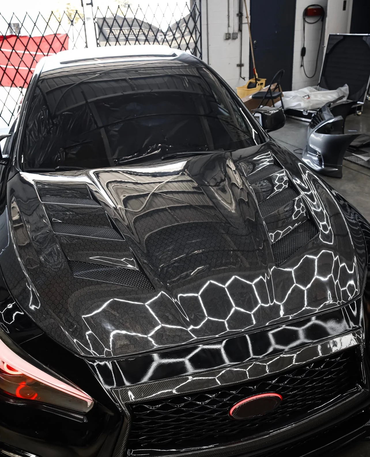 Infiniti Q50 V37 AM Type Front Vented Hood Honey Comb Carbon Fiber