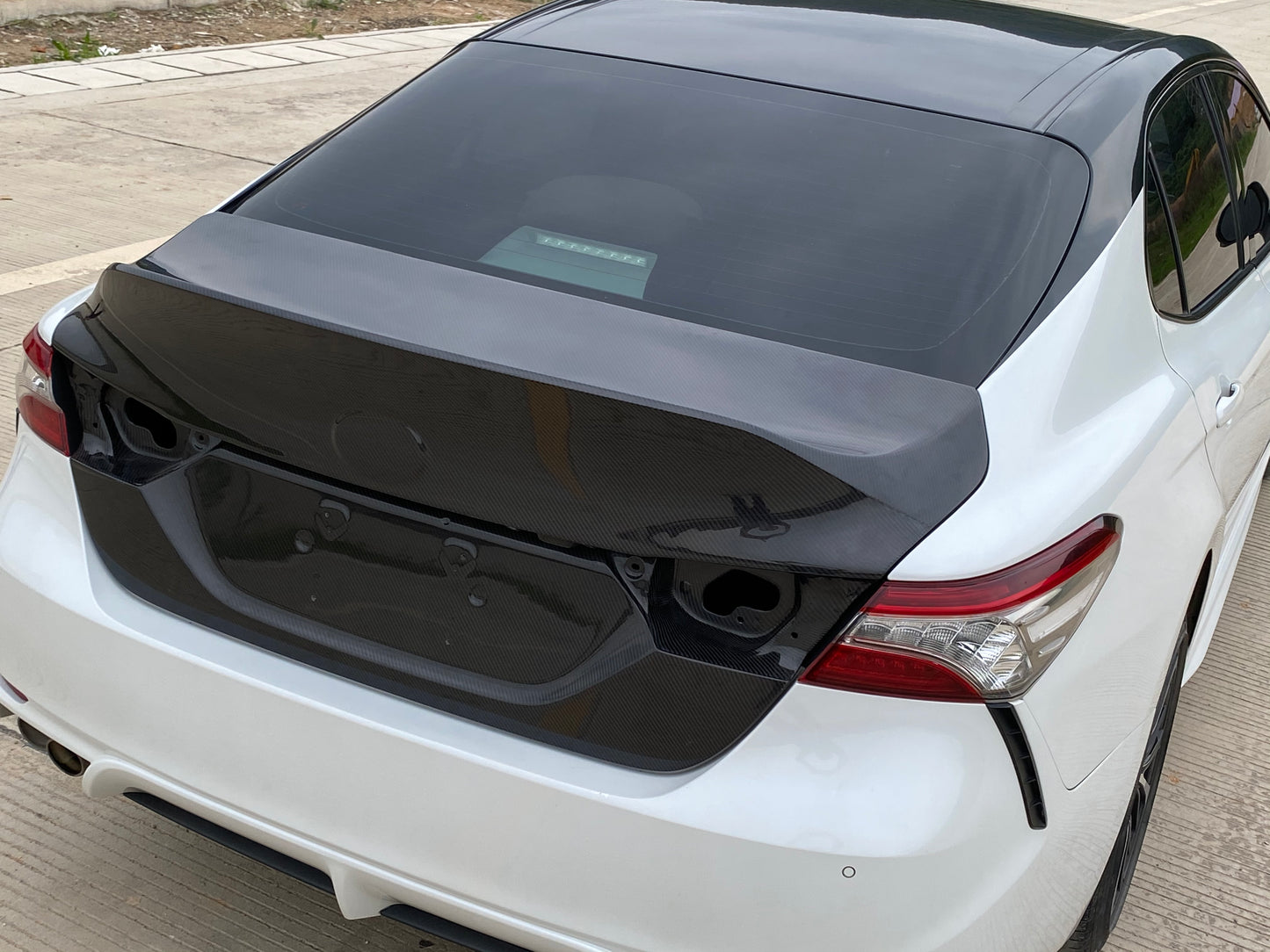 Kazento For Toyota Camry XV70 2017-24 8th Gen Carbon Fiber Rear Ducktail Trunk Boot Lid - Kazento Carbon Parts
