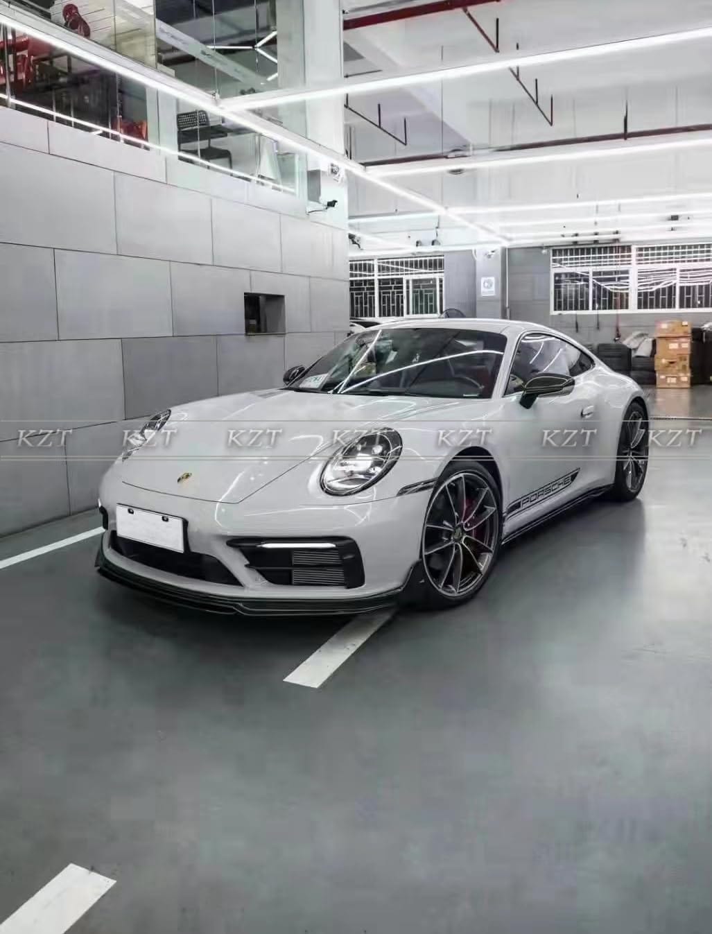 For Porsche 992 Carrera FX Aero Kits Carbon Fiber Rear Lip+Front Lip+Side Skirts