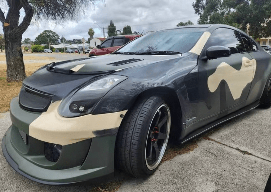 Infiniti G35 V35 2 Door Coupe Front Vented Fenders 2003-2007 Kazento Carbon Parts Carbon Fiber G352DR-FF-EPA1-CF
