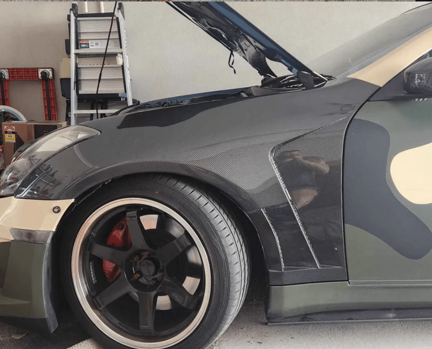 Infiniti G35 V35 2 Door Coupe Front Vented Fenders 2003-2007 Kazento Carbon Parts Carbon Fiber G352DR-FF-EPA1-CF
