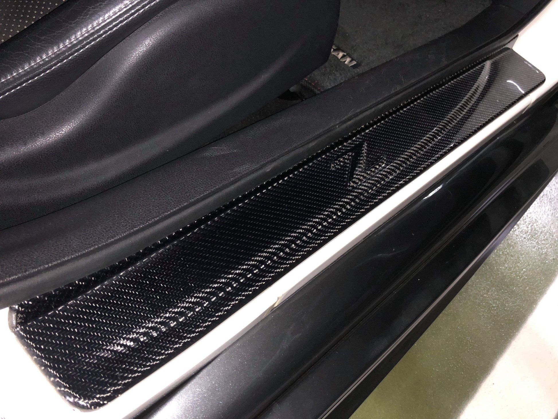 09 onwards 370Z Z34 OEM Door Sill Panel Carbon Fiber