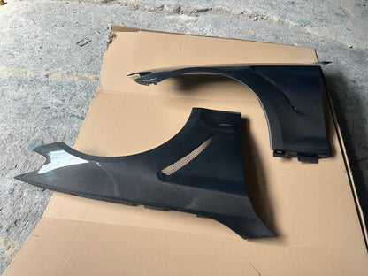 For BMW 5 Series G30 G38 4 Door MG Type Front Vented Fender 2018-2024