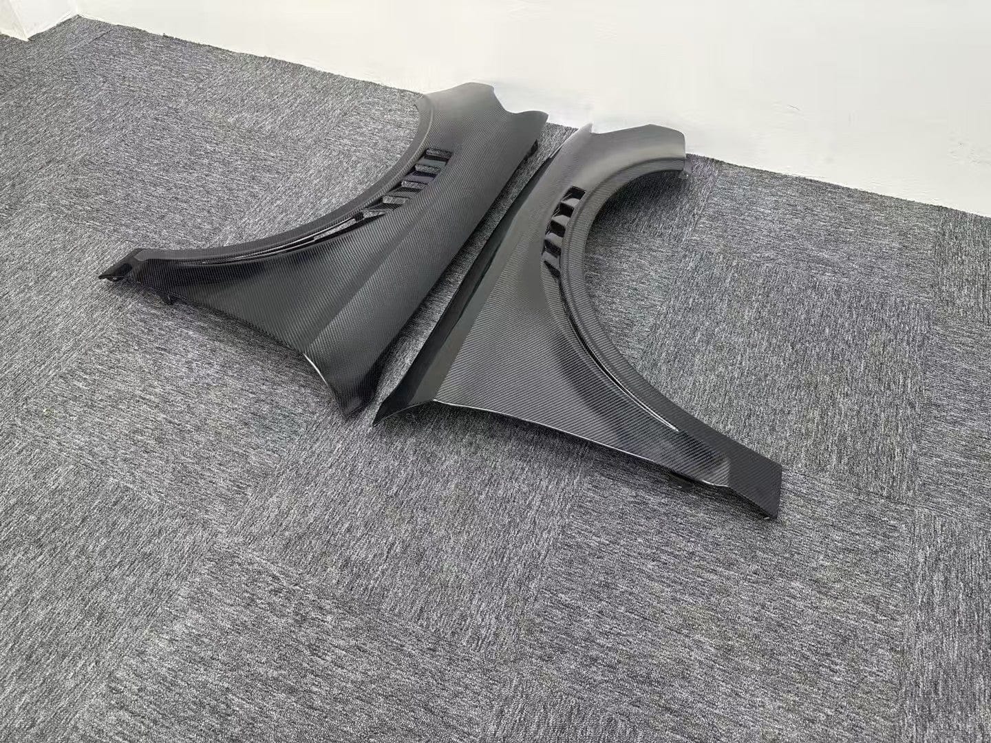 サザンウインドA3ケント AUDI A3 S3 8V Sedan Front Vents Fenders 2014-2020 – Kazento Carbon
