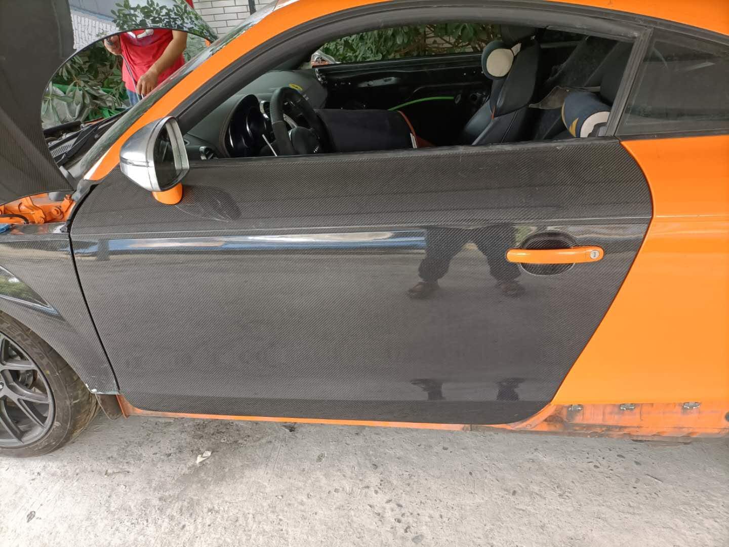 AUDI TT TTS TTRS 8J MK2 OEM Carbon Doors 2008-2015 Pair Kazento Carbon Parts Carbon Fiber TTRS-DOOR-LN-CF