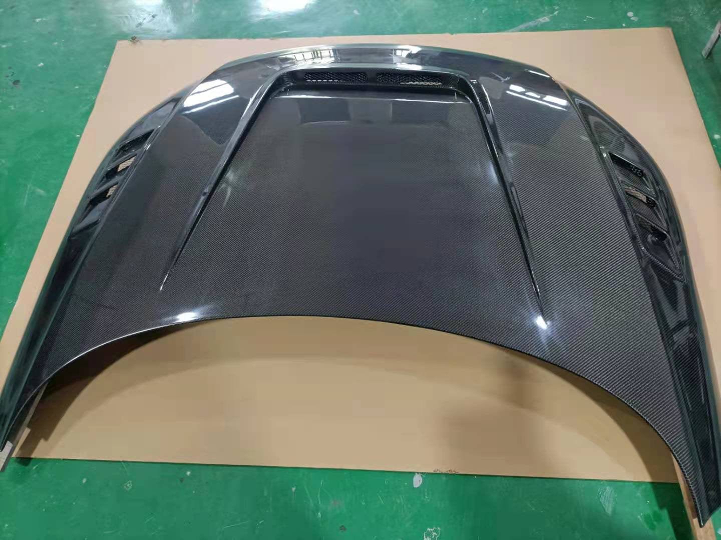 AUDI TT TTS TTRS 8J MK2 Vented Bonnet Hood 2008-2015 Kazento Carbon Parts Carbon Fiber TTRS-HOOD-LN-CF