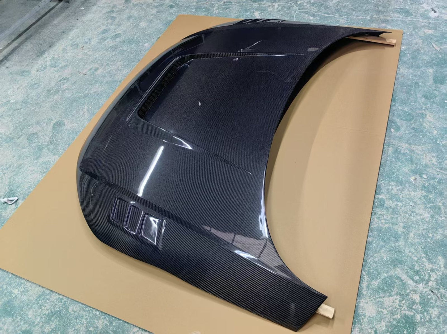 AUDI TT TTS TTRS 8S 8S.5 MK3 Vented Bonnet Hood 2016-2024 Kazento Carbon Parts Carbon Fiber TTS-HOOD-LN-CF