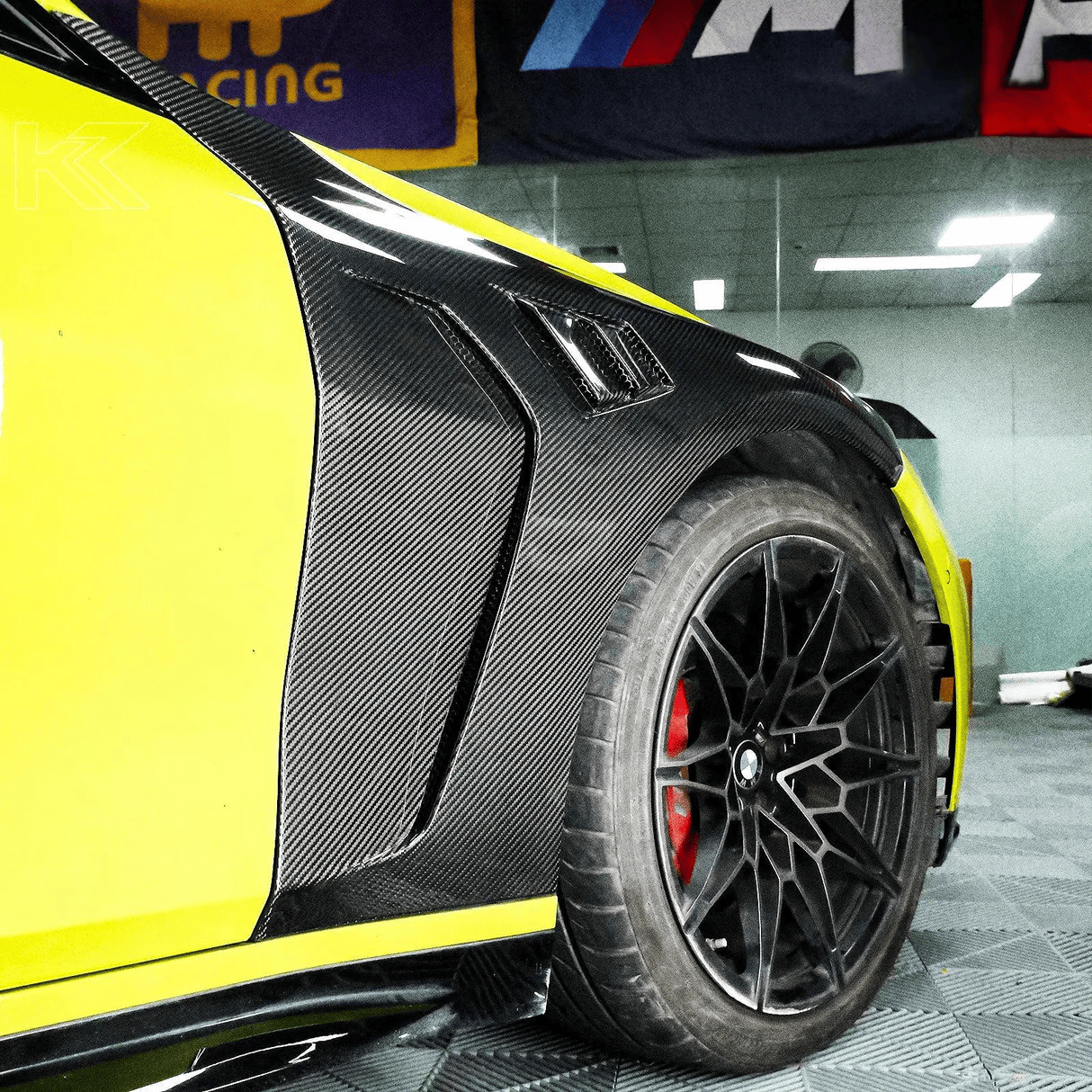 BMW 4 Series G82 M4 Front Vents Fenders 2021+ Kazento Carbon Parts Carbon Fiber G82-FF-GC-CF