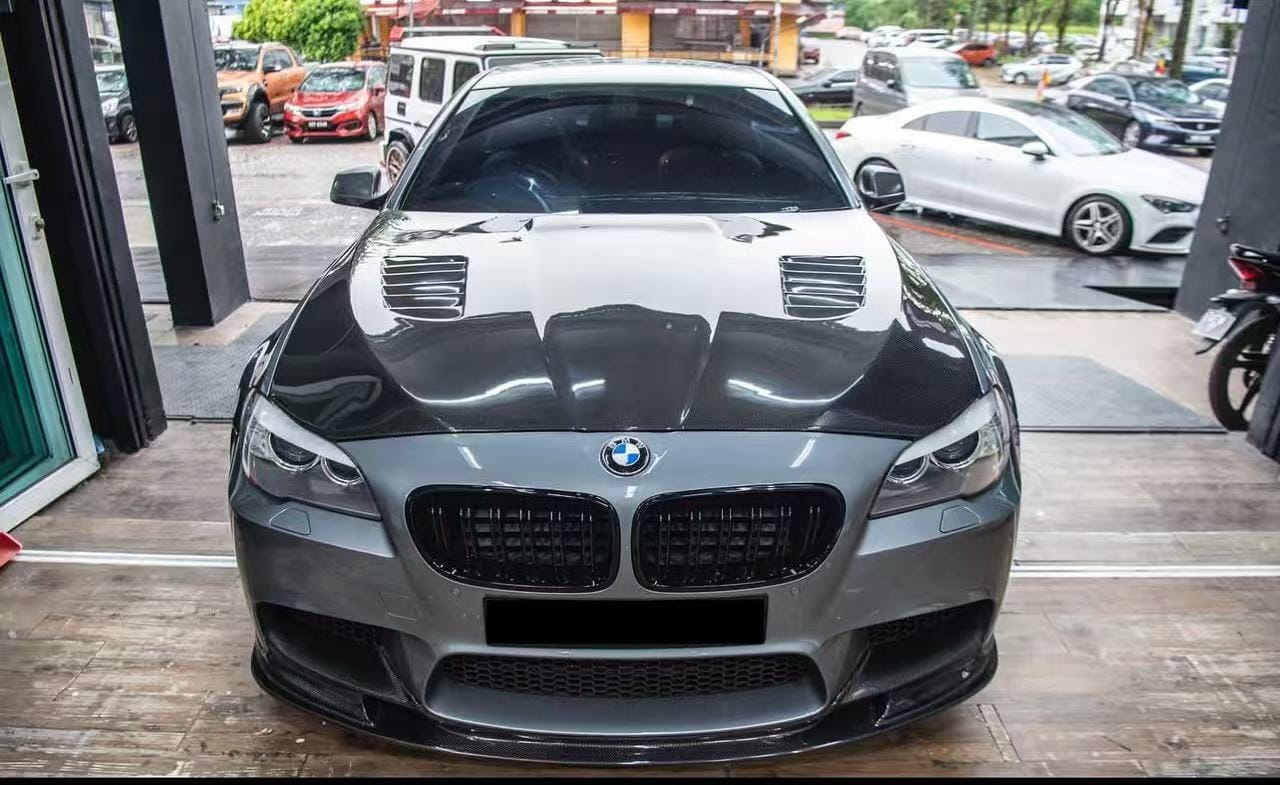 BMW 5 Series F10 F18 Sedan Vorsteiner Style Vented Hood Bonnet 2010-16