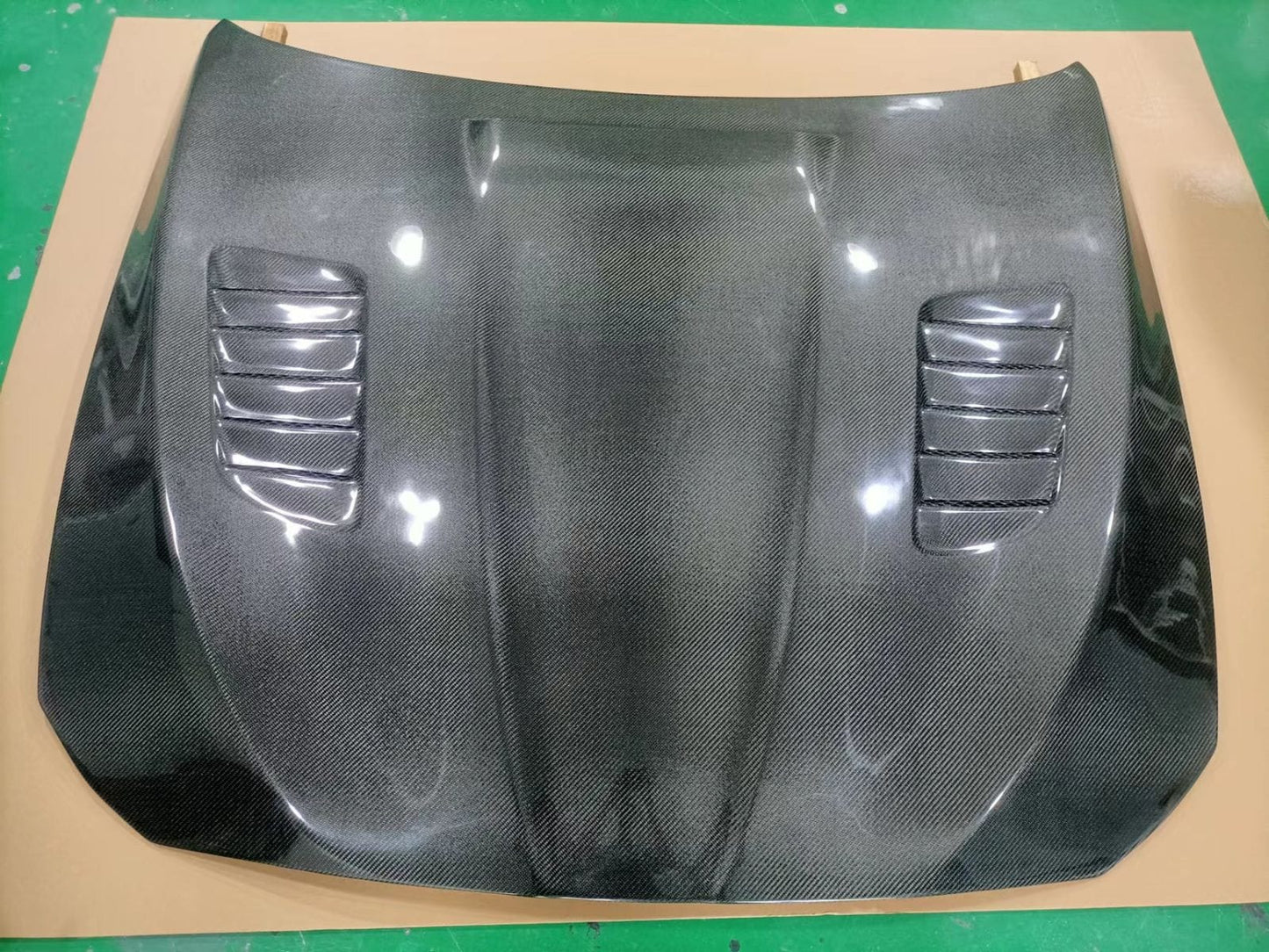 BMW 5 Series F10 F18 Sedan Vorsteiner Style Vented Hood Bonnet 2010-16