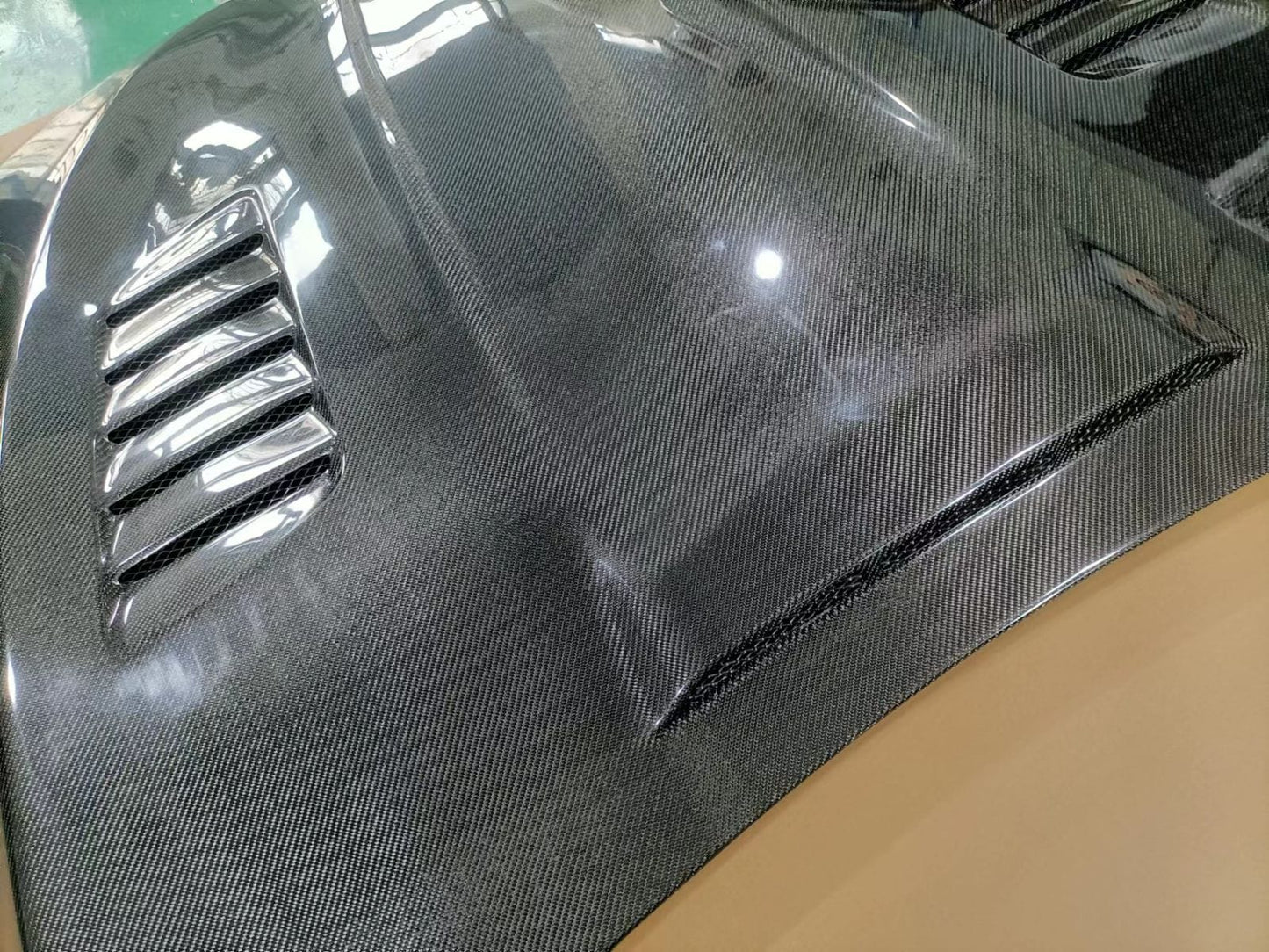 BMW 5 Series F10 F18 Sedan Vorsteiner Style Vented Hood Bonnet 2010-16