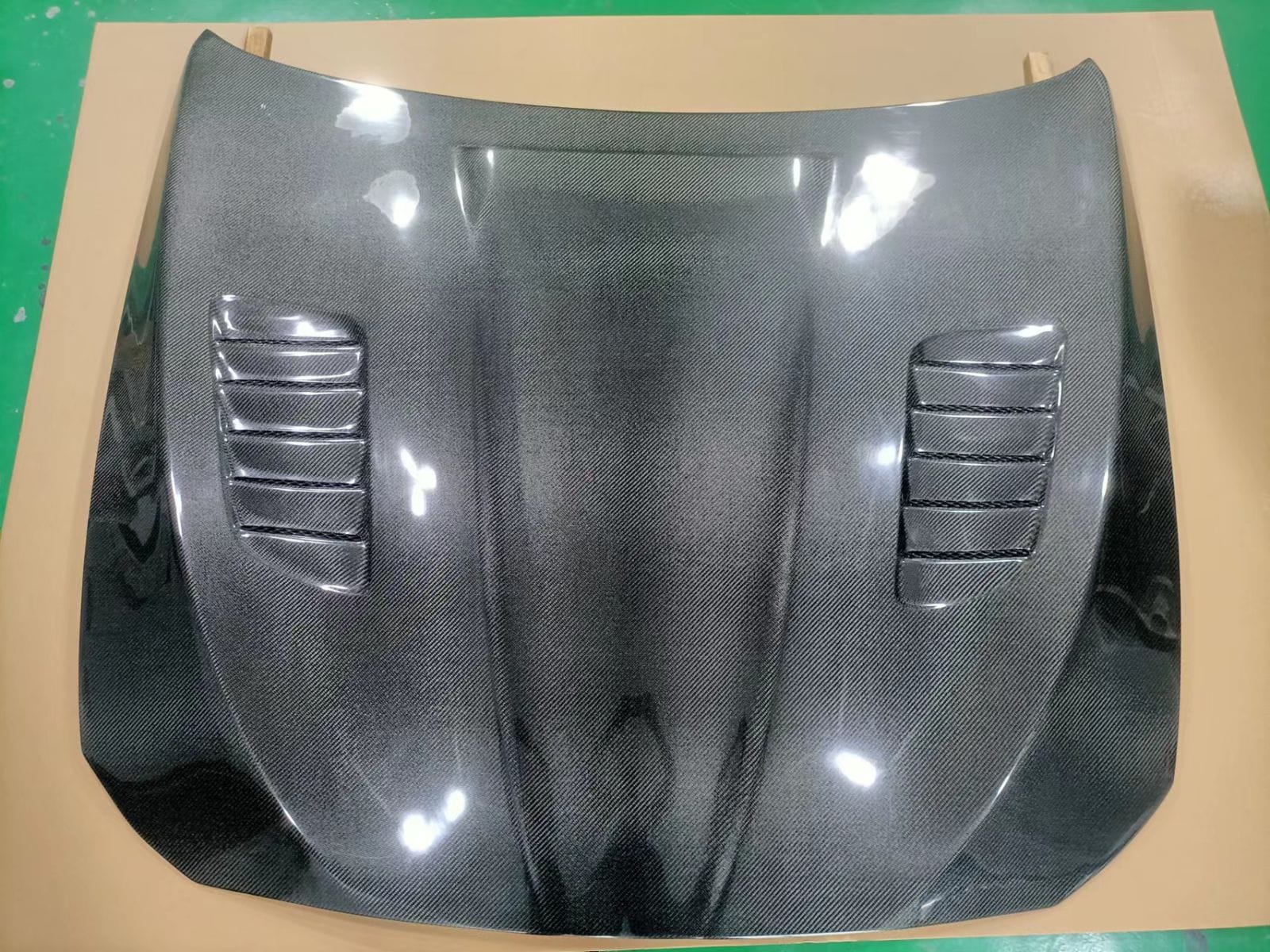 BMW 5 Series F10 F18 Sedan Vorsteiner Style Vented Hood Bonnet 2010-16