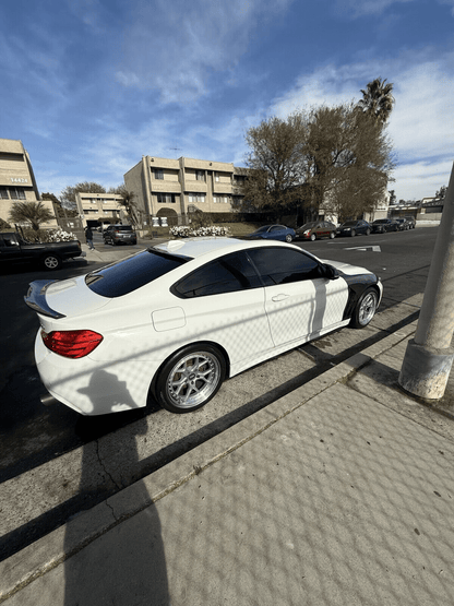 BMW F32/F33/F36 4 Series M4 Style Front Fenders with Vents 2013-2020 Kazento Carbon Parts 车身侧板 Carbon Fiber F32-FF-KZ-CF