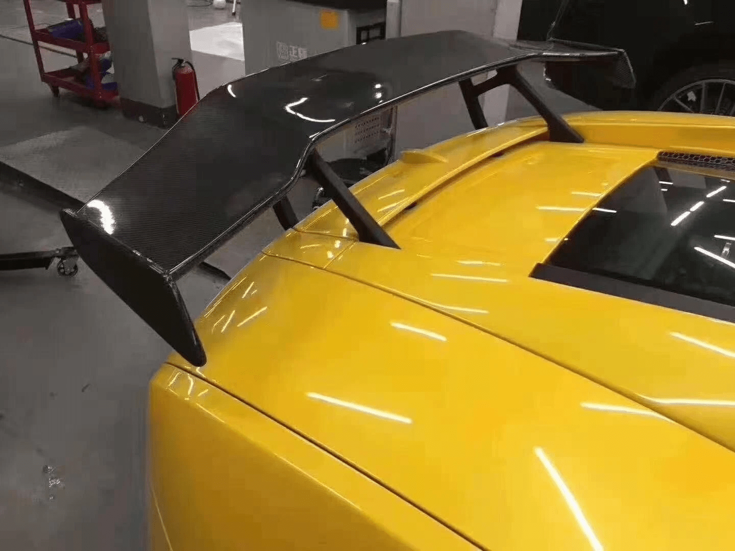 Carbon V Style Rear GT Spoiler For Lamborghini Gallardo LP570 560 550 Kazento Carbon Parts Carbon Fiber LP570-RS-GT-V-CF