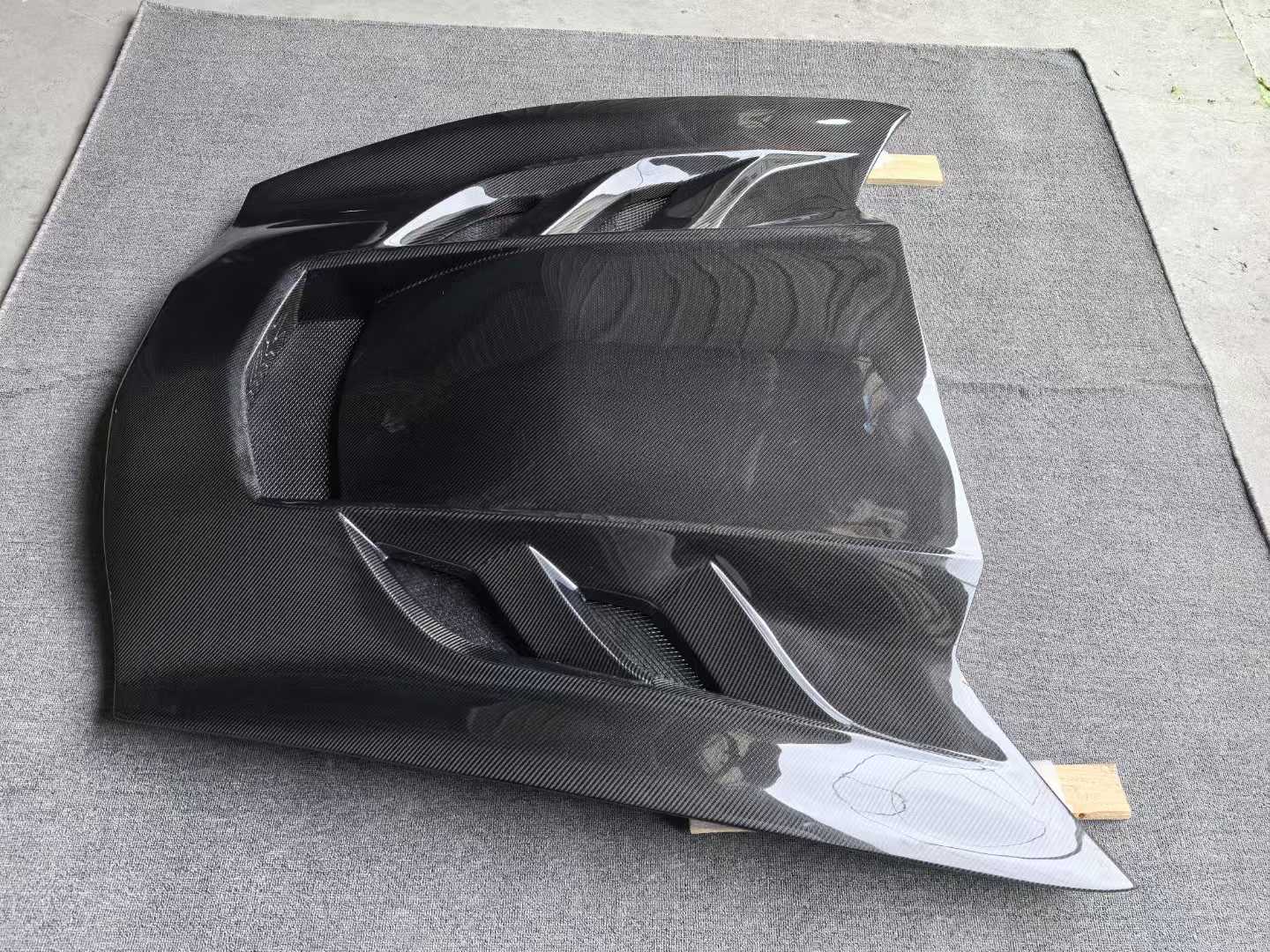 Chevrolet Corvette C7 ZR1 Style Front Vented Bonnets Hood 2014-2019