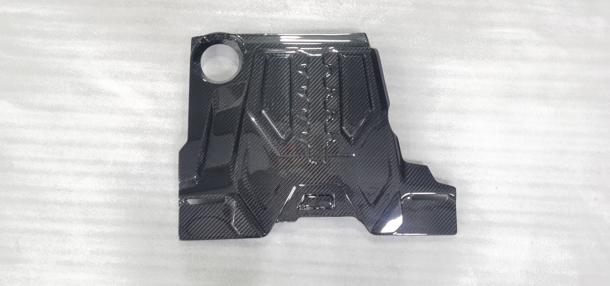 For BMW M8 F91 F92 F93 Dry Carbon Engine Cover 2019-2025