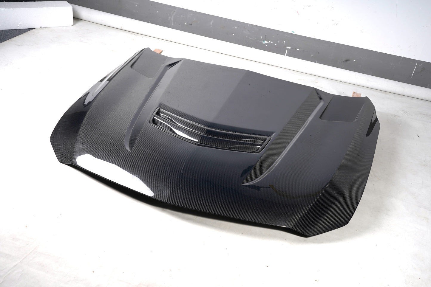 For Caddilac CT5 M Type Front Vented Hood 2020-2026
