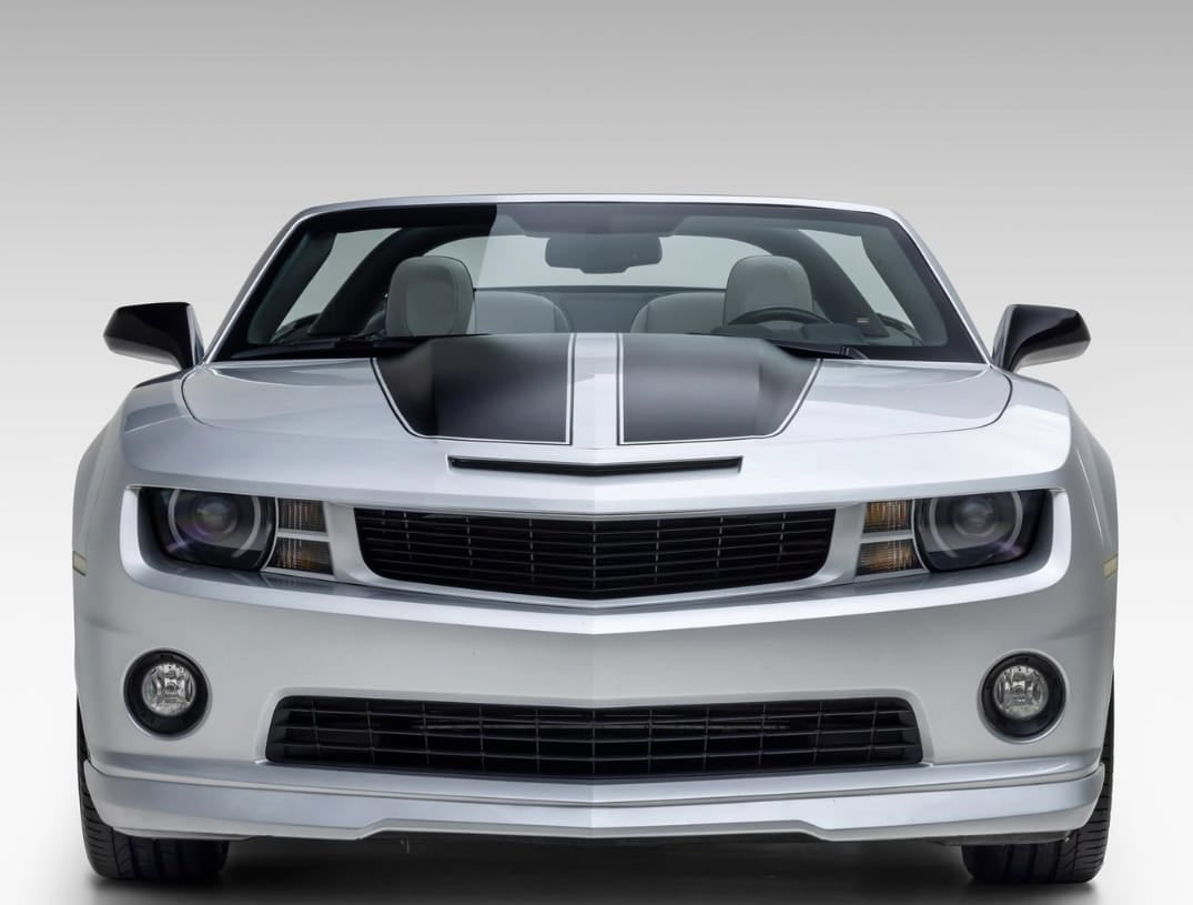 For Chevrolet Camaro V2 Style Front Vented Hood 2010-2015