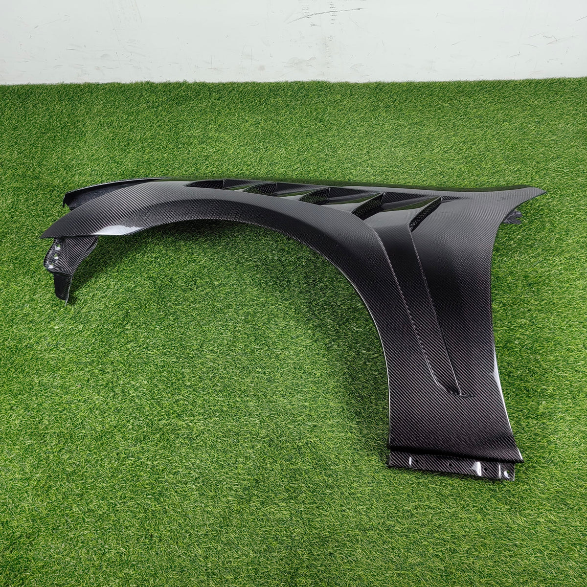 For Infiniti G37 Q40 Sedan LS Style Vented Front Fender 2008-2013