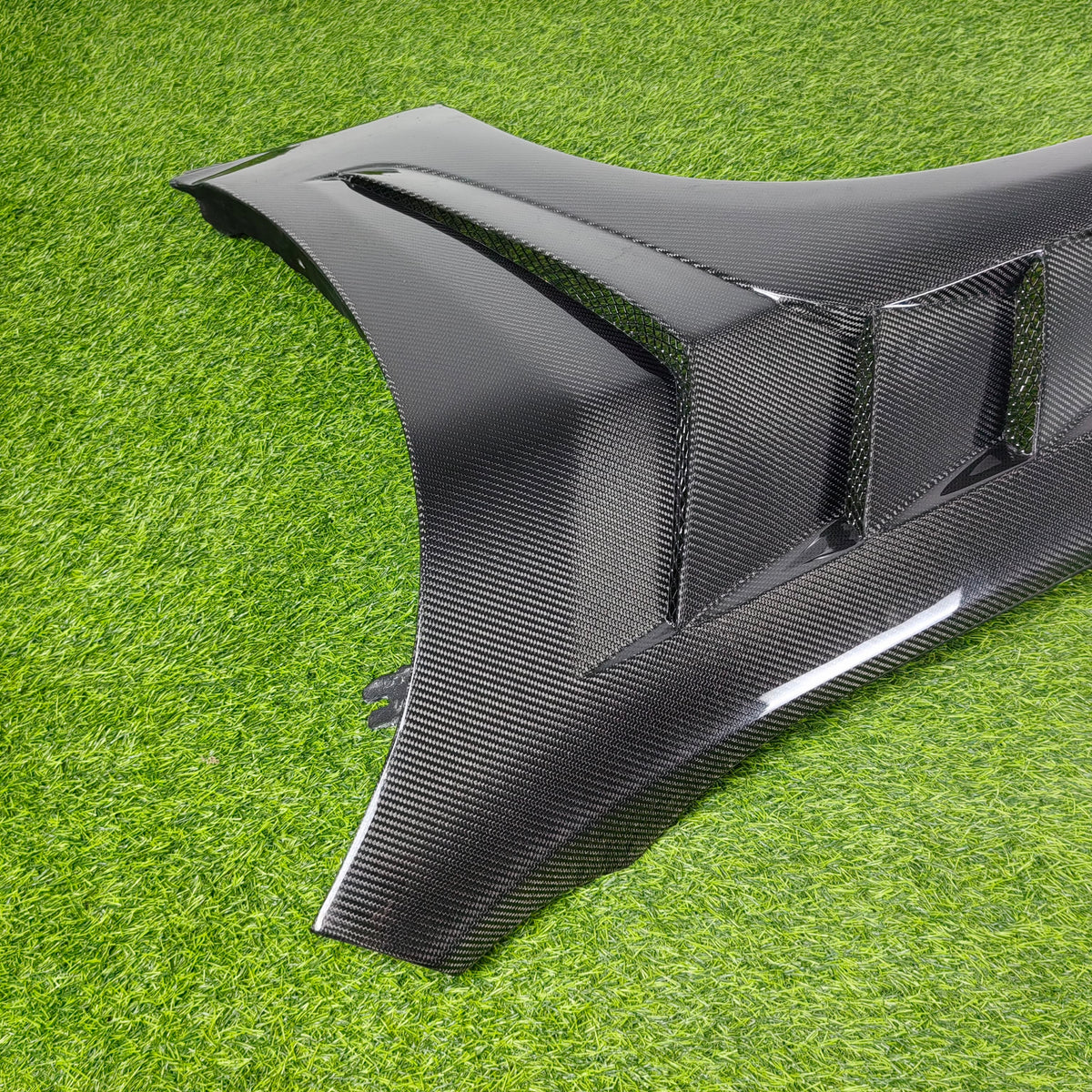 For Infiniti G37 Q40 Sedan LS Style Vented Front Fender 2008-2013