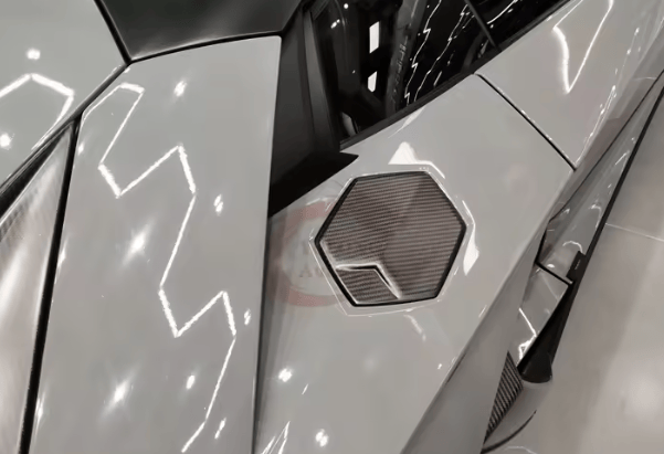 For Lamborghini Aventador LP700 LP720 Dry Carbon Rear Fuel Cap Cover