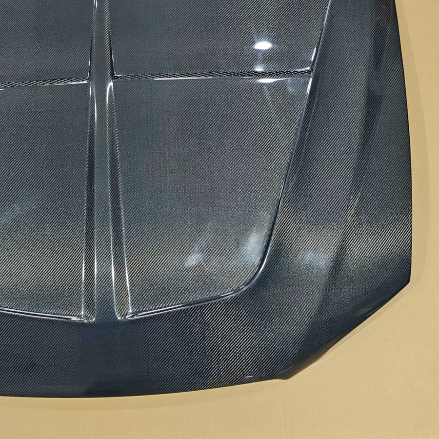 For Lexus XE10 IS200 IS300 Altezza V Style Front Vented Hood 1999-2005