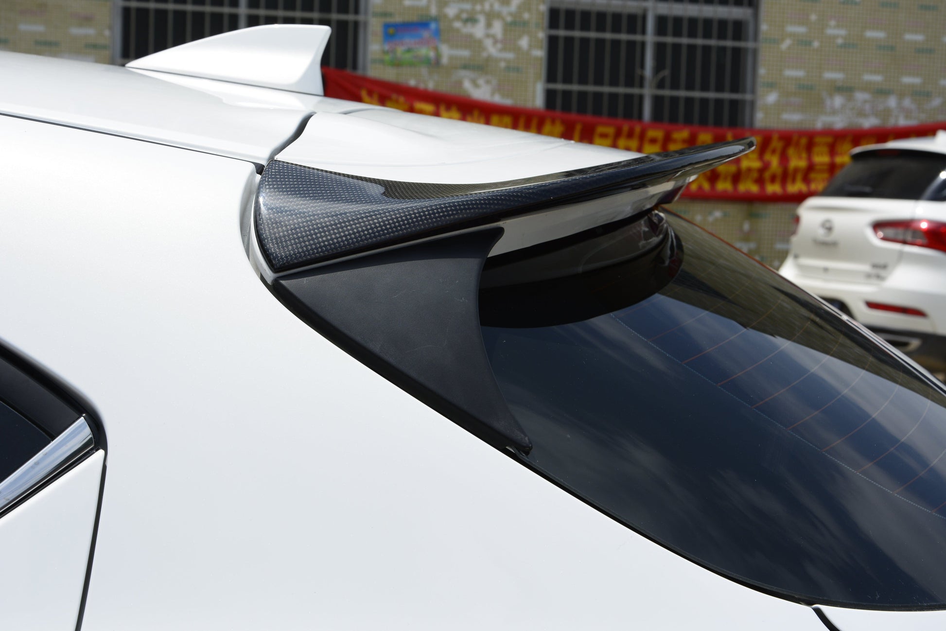 For Mazda 3 Axela 2017-18 5D Hatchback Carbon KZB Rear Roof Spoiler Wing Lip