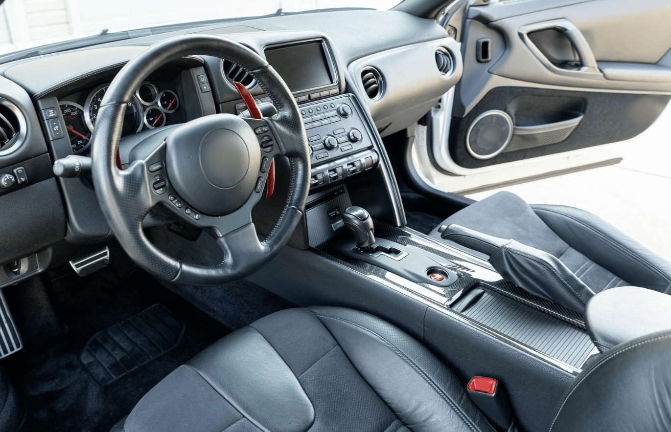 For Nissan GTR R35 CBA DBA Center Console Only For Track 2007-2016