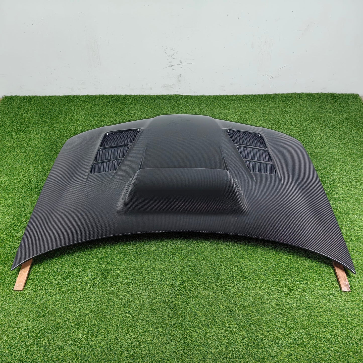 For SUBARU WRX STI 8th Gen GD VR Style Front Vented Hood 2005-2007