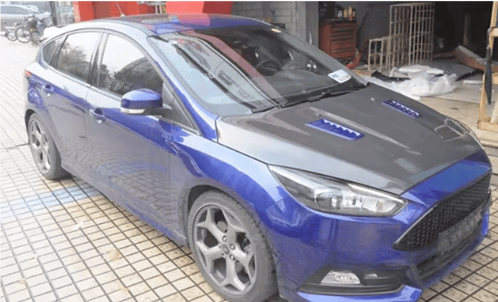 Ford Focus ST Style Vented Hood Bonnet 2015-2018