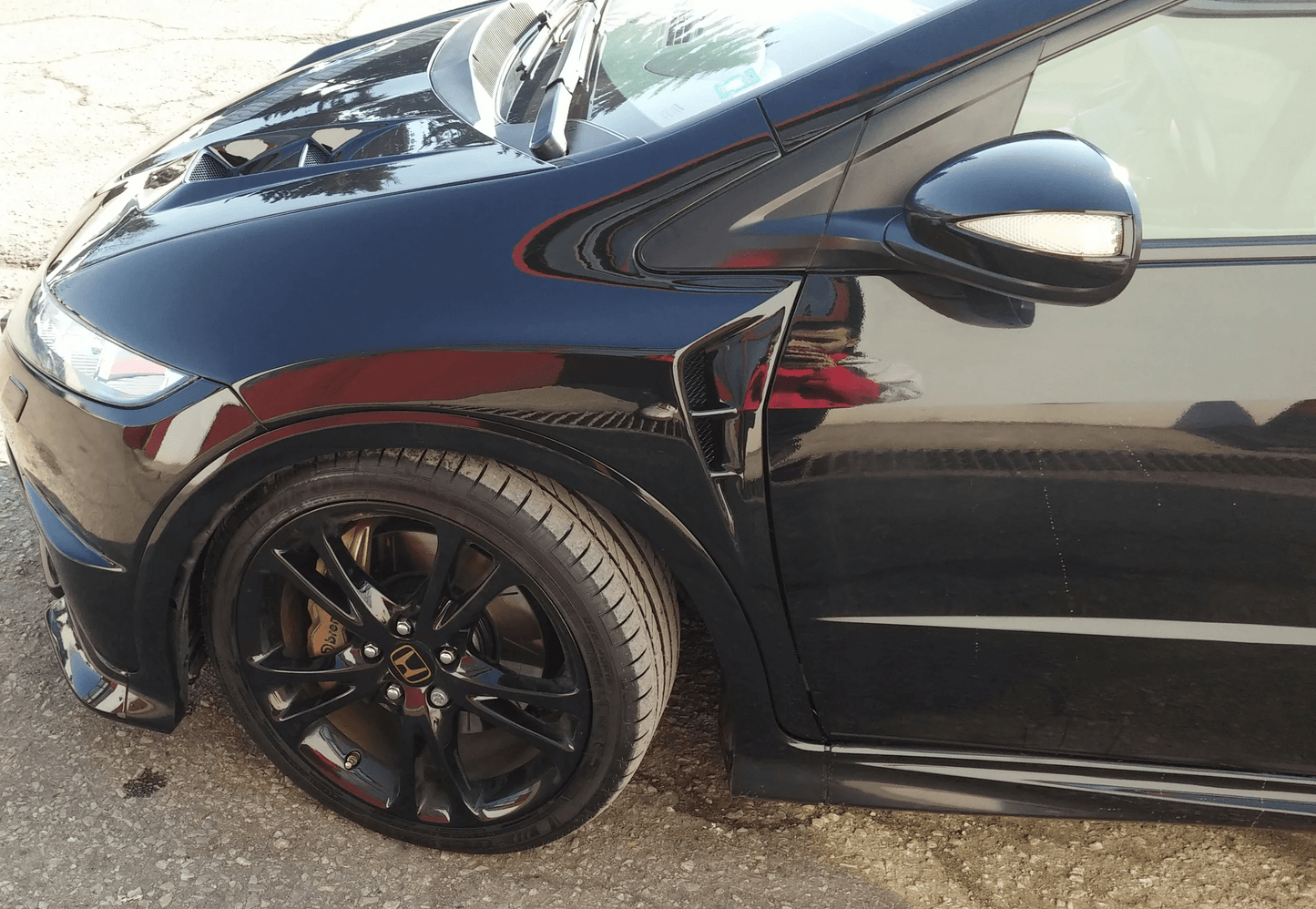 Honda Civic Type R FN2 07-11 MUG Style Fiberglass Front Fender Pair Kazento Carbon Parts Fiber Glass (Unpaint) FN2-FF-MU-FRP