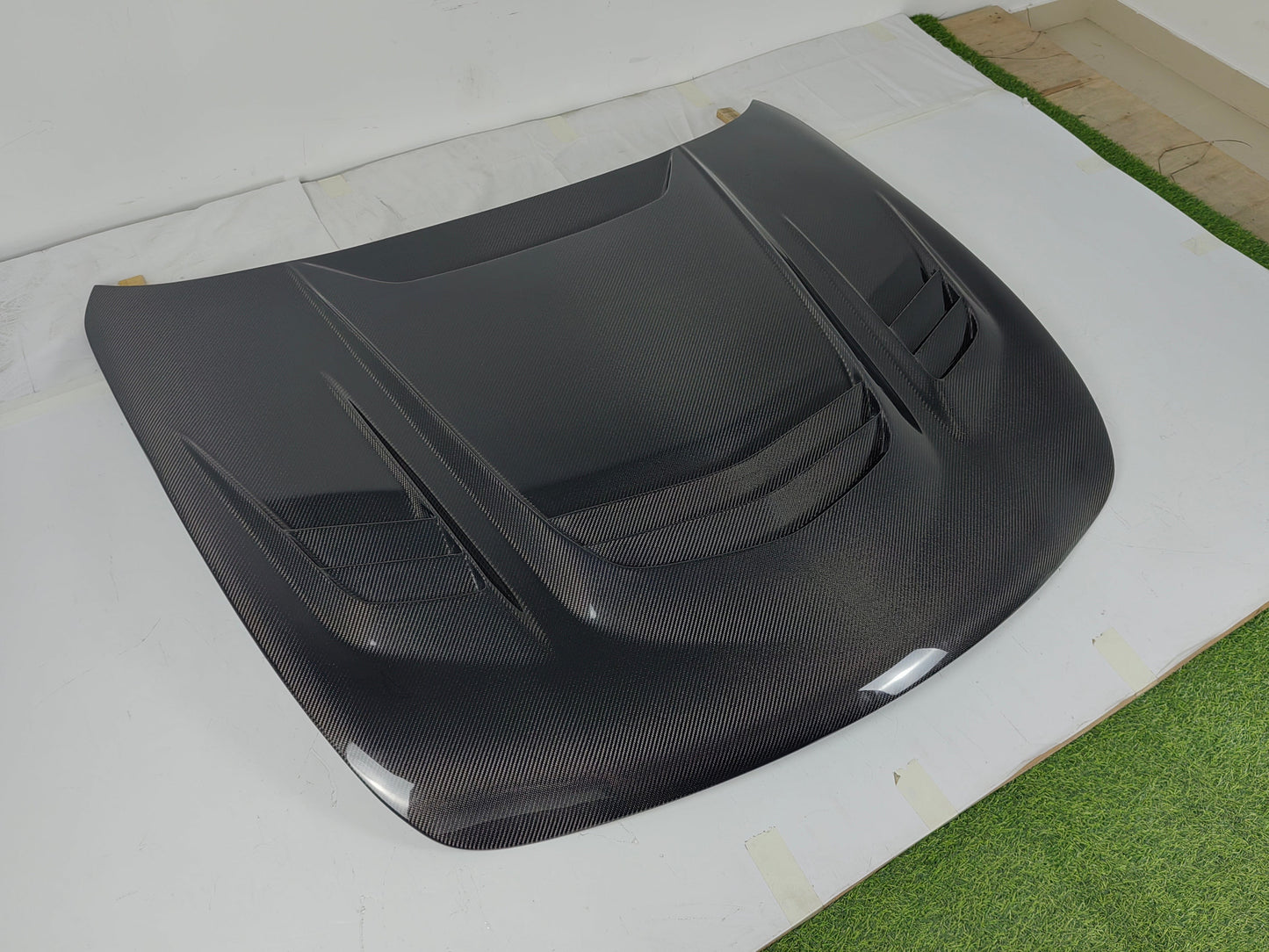 Infiniti G25 G35 G37 Q40 Sedan Attack Style Vented Hood Bonnet 2008-13