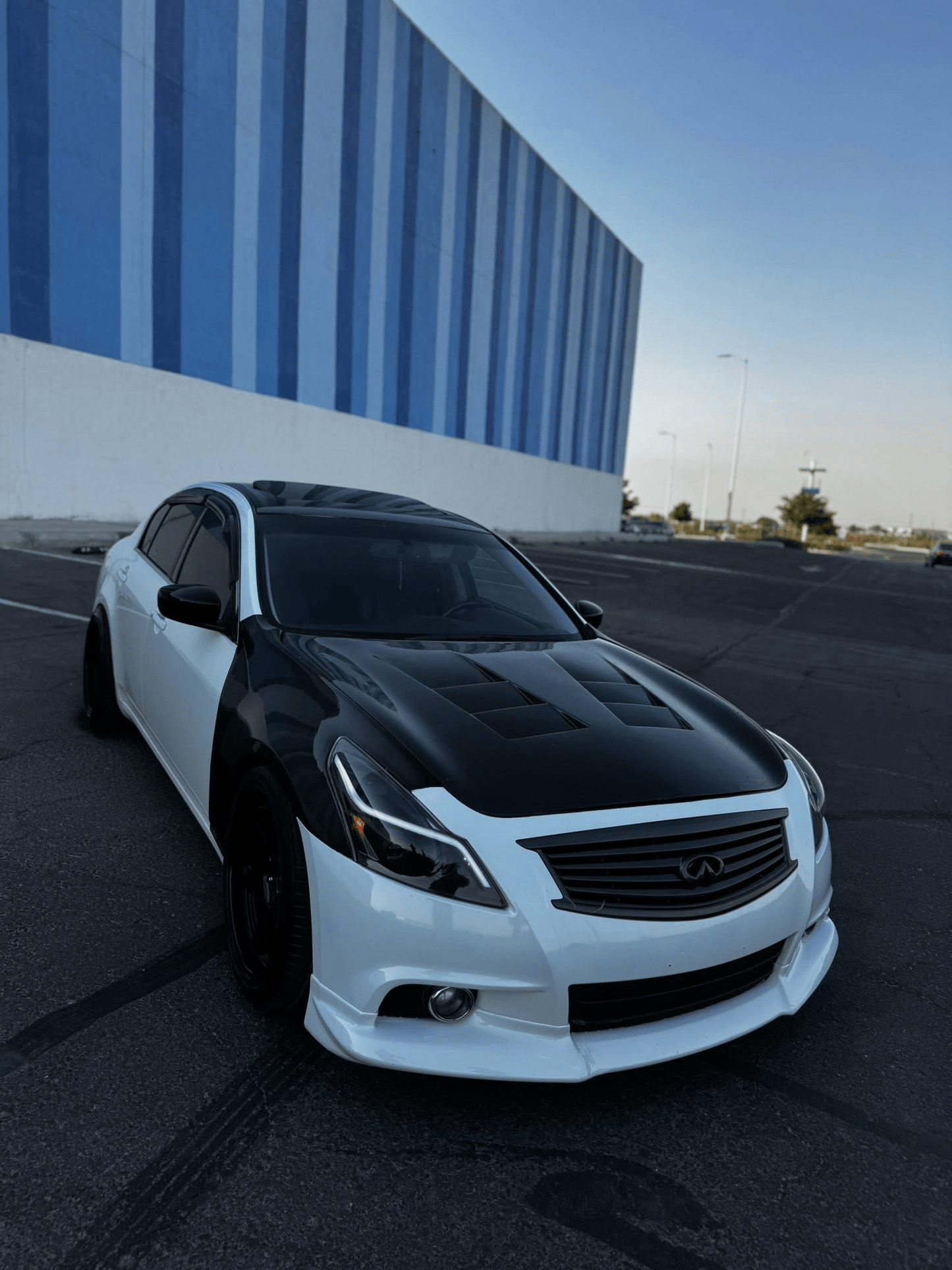 Infiniti G25/G35/G37/Q40 Sedan TS-1 Style Hood 2007-2013