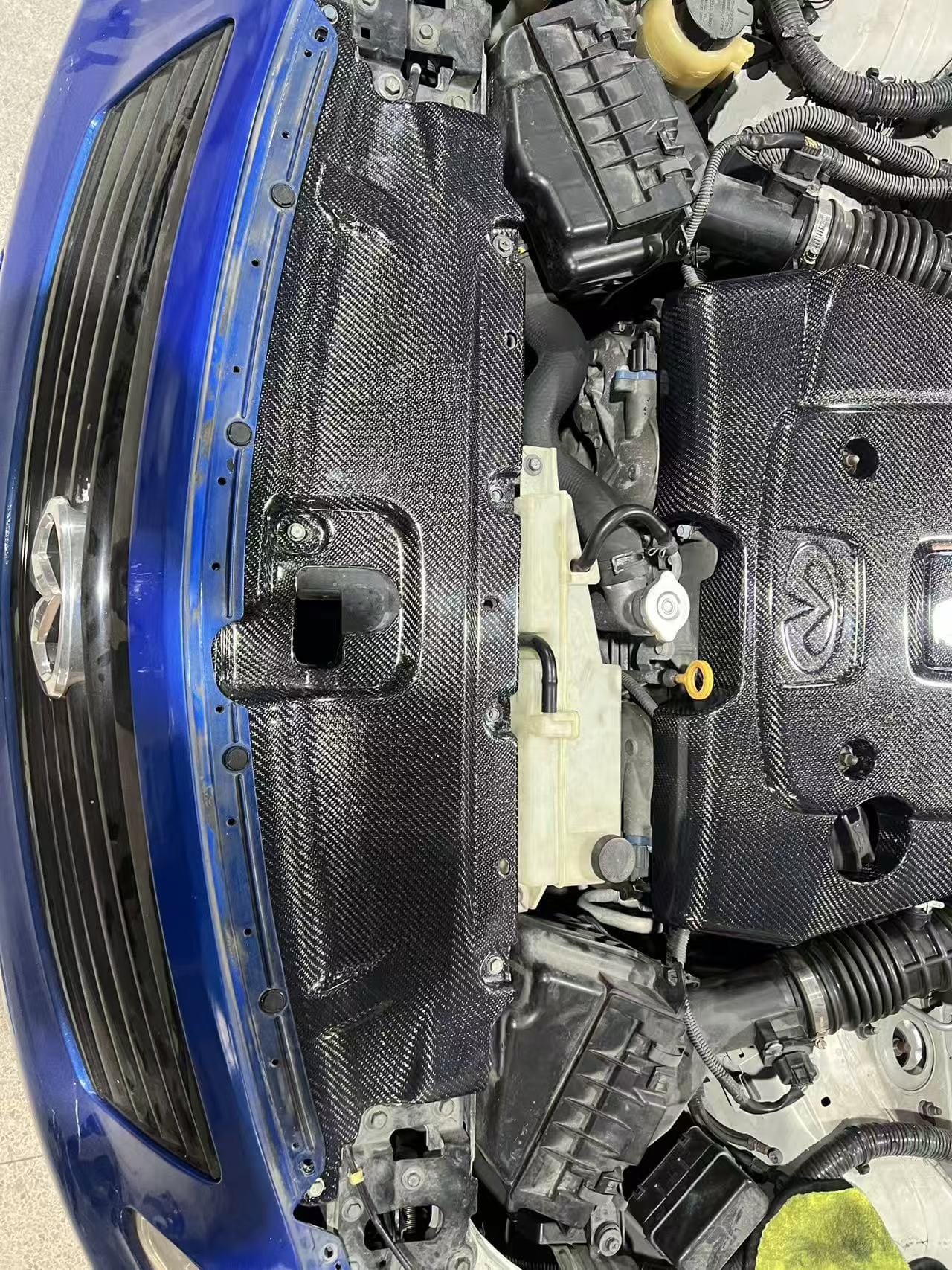 Infiniti G25 G35 G37 Sedan OEM Engine Cooling Panel Radiator Cover 2007-2013