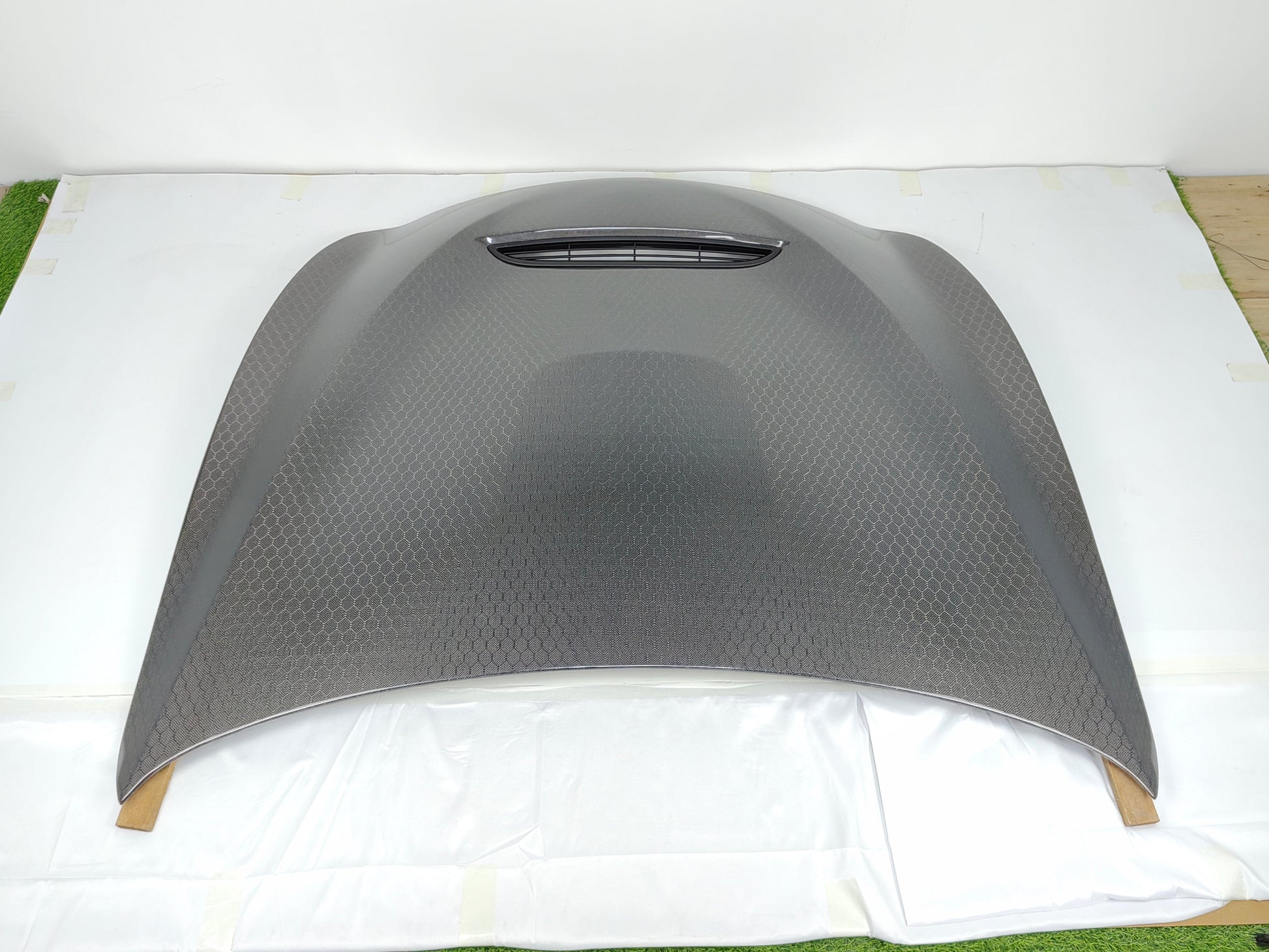 Infiniti G37/Q40/Q60 V36 Coupe GTS Style Vented Hood Bonnet 2008-2015