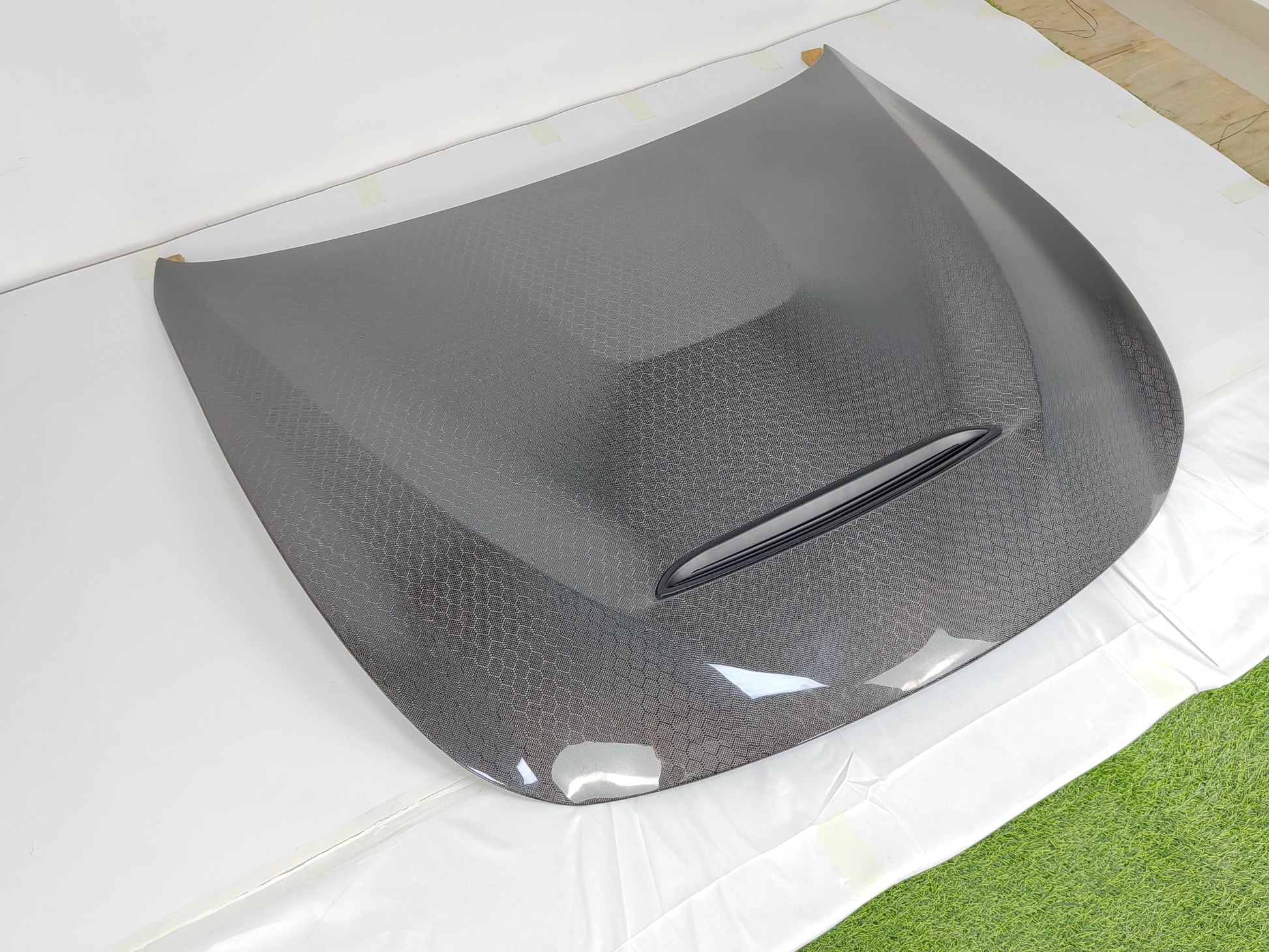 Infiniti G37/Q40/Q60 V36 Coupe GTS Style Vented Hood Bonnet 2008-2015