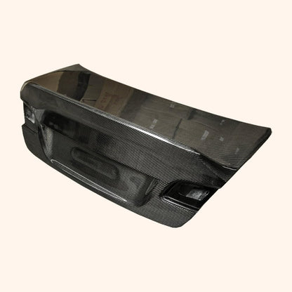 Kazento For BMW E92 M3 (Coupe Only) 08-12 Ducktail Style Carbon Rear Trunk Boot Lid Kazento Carbon Parts 车身侧板 E92M3-TRUNK-DC-CF