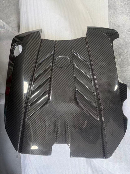 Lexus LC-500 URZ100 Pre-Preg Dry Carbon Engine Cover 2017+