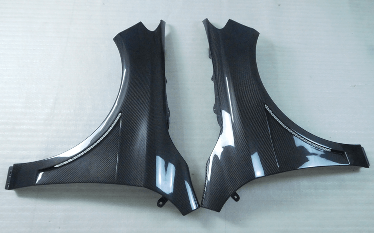 Mercedes Benz W117 CLA45 CLA200 220 260 Front Vented Fenders 2013-2019 Kazento Carbon Parts