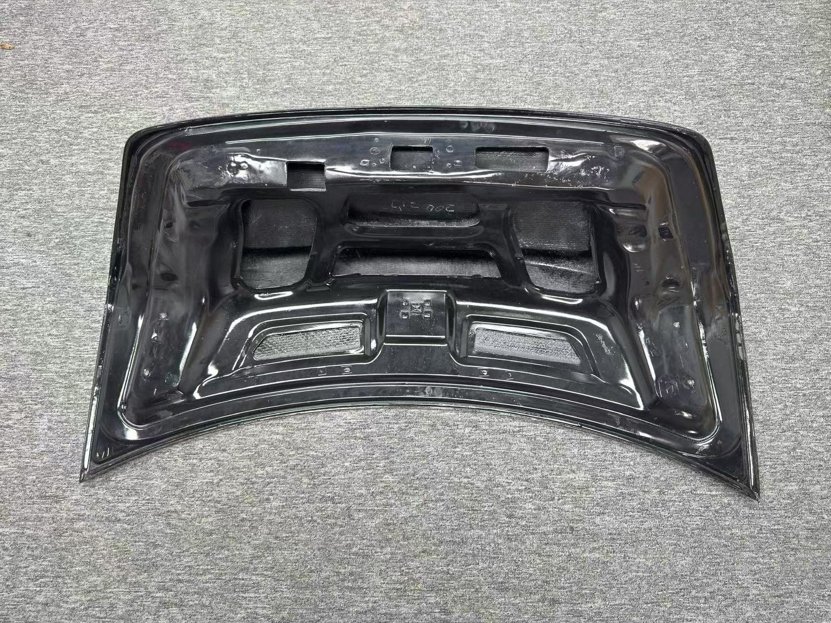 Mercedes Benz W204 C63 AMG C250 C300 C350 Sedan Trunk Lid 2008-2013