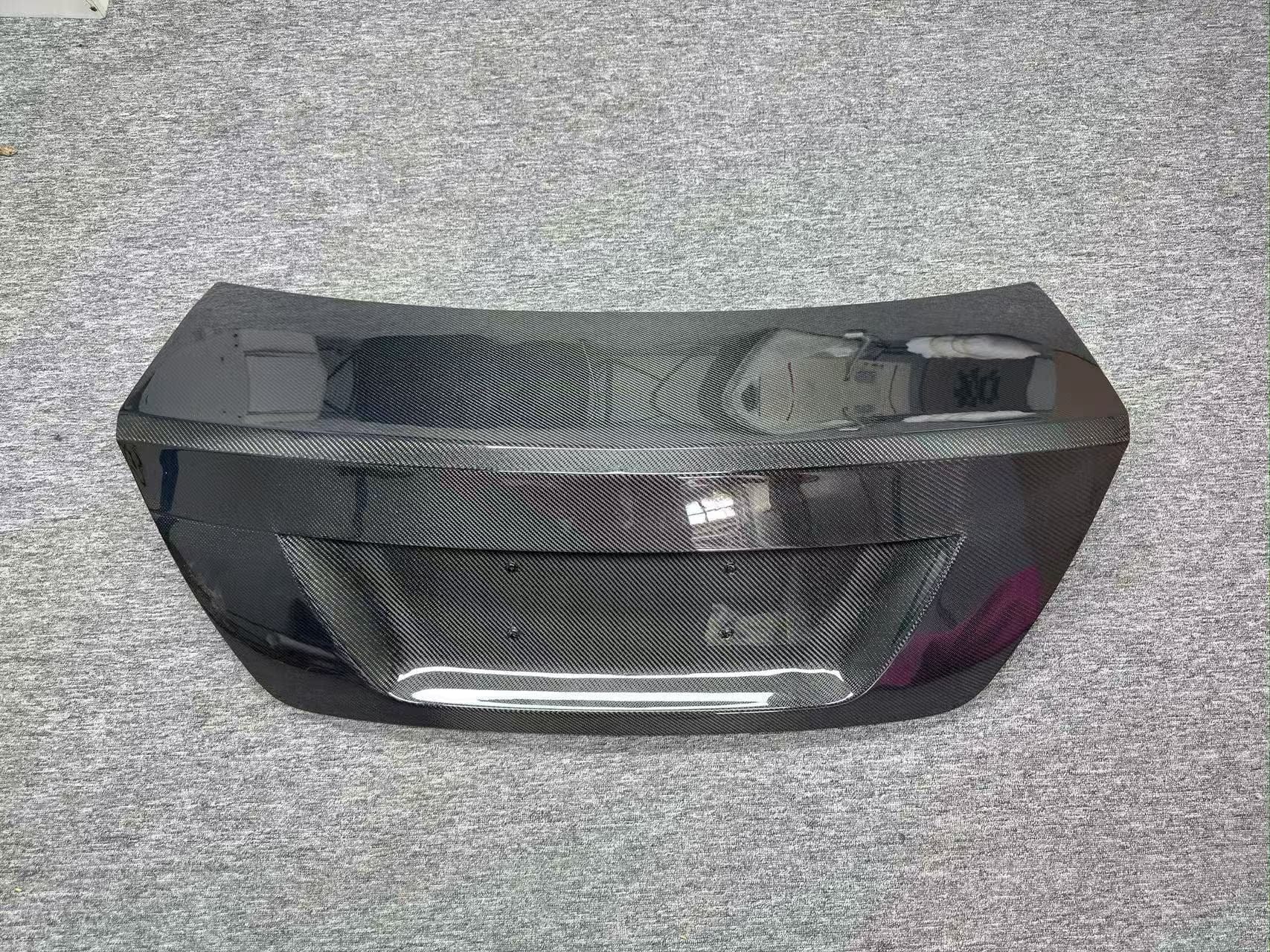 Mercedes Benz W204 C63 AMG C250 C300 C350 Sedan Trunk Lid 2008-2013