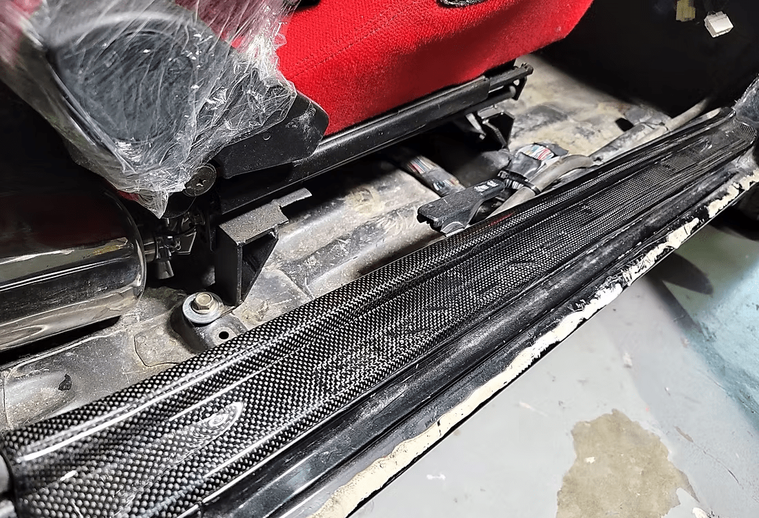 Nissan Skyline R32 GTR GTS Side Door Sill Plates 1989-1993 Kazento Carbon Parts 车身侧板 Carbon Fiber R32-DS-CF