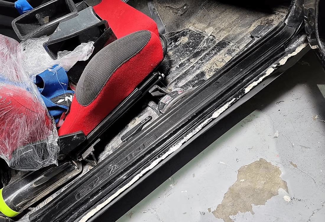 Nissan Skyline R32 GTR GTS Side Door Sill Plates 1989-1993 Kazento Carbon Parts 车身侧板 Carbon Fiber R32-DS-CF