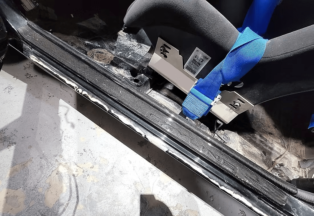 Nissan Skyline R32 GTR GTS Side Door Sill Plates 1989-1993 Kazento Carbon Parts 车身侧板 Carbon Fiber R32-DS-CF