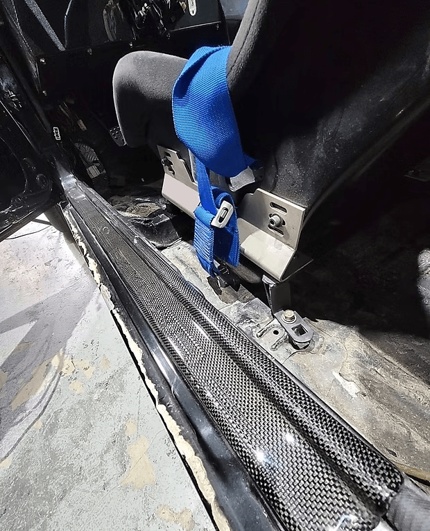 Nissan Skyline R32 GTR GTS Side Door Sill Plates 1989-1993 Kazento Carbon Parts 车身侧板 Carbon Fiber R32-DS-CF