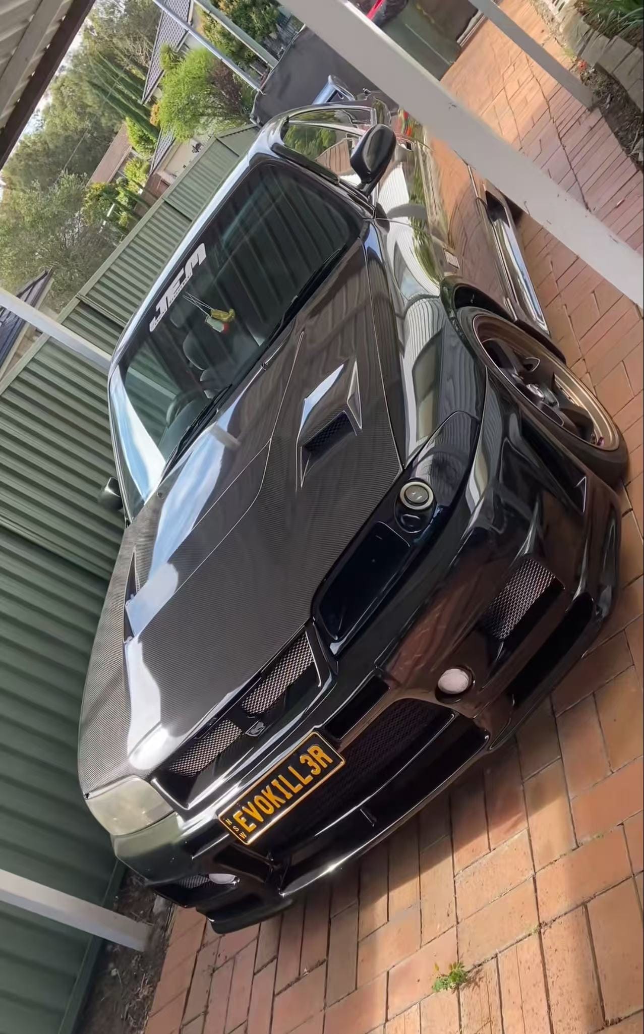 Nissan Skyline R33 GTS / GTS-T R1 Vented Hood Bonnet