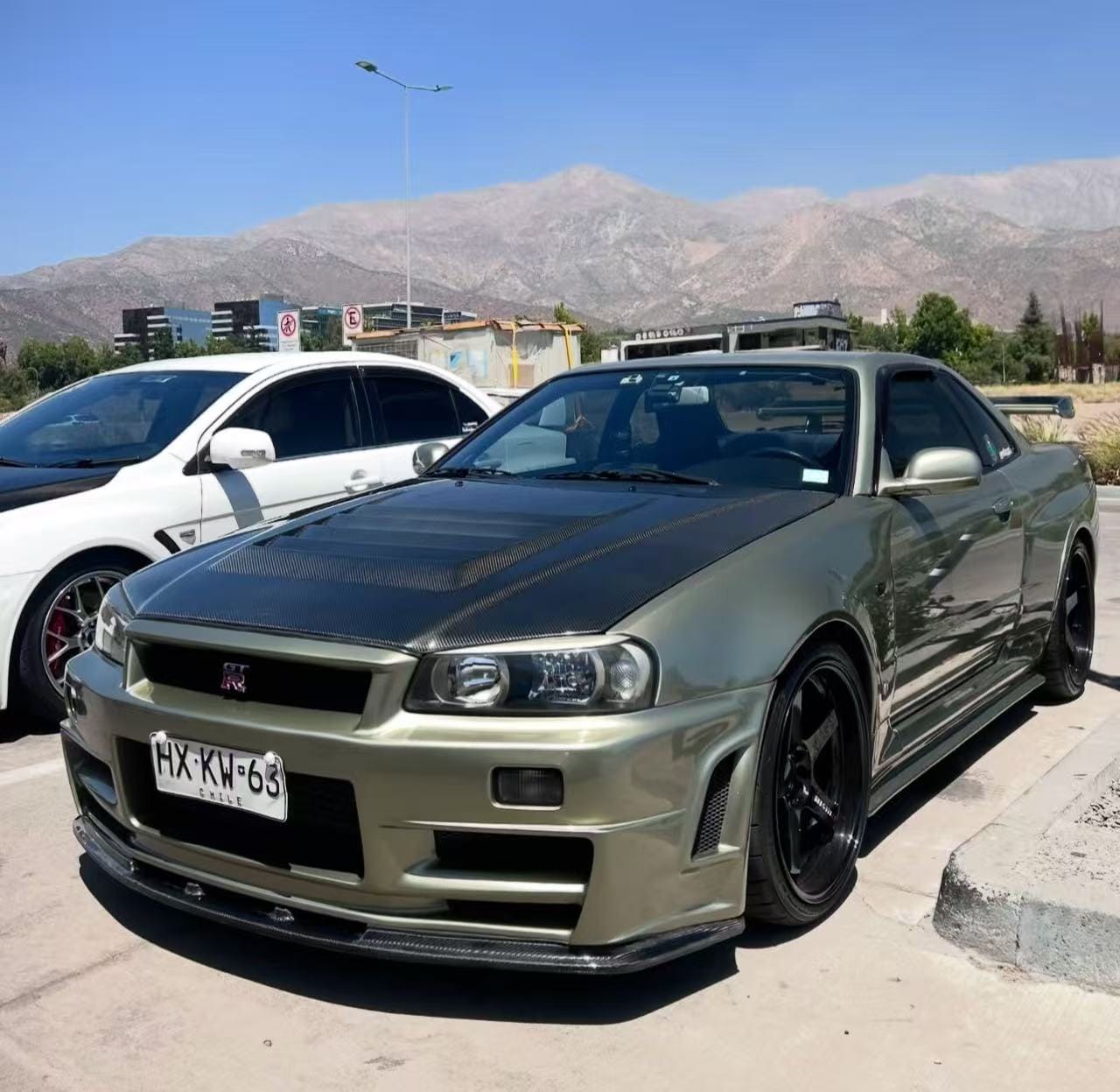 Nissan Skyline R34 GTR NIS Z TUNE Vented Hood Bonnet 1999-2002