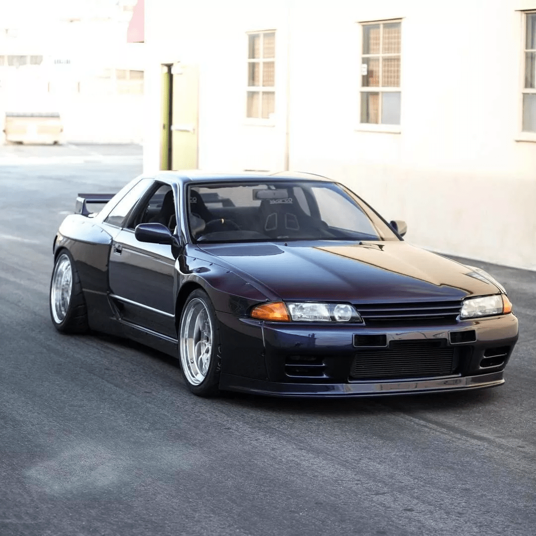 Skyline R32 GTR RB Style Front Lip fitted with RB wide fender Kazento Carbon Parts