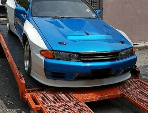 Skyline R32 GTR RB Style Front Lip fitted with RB wide fender Kazento Carbon Parts